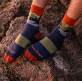 Darn Tough Mens Close Encounters Micro Crew Midweight Hiking Socks